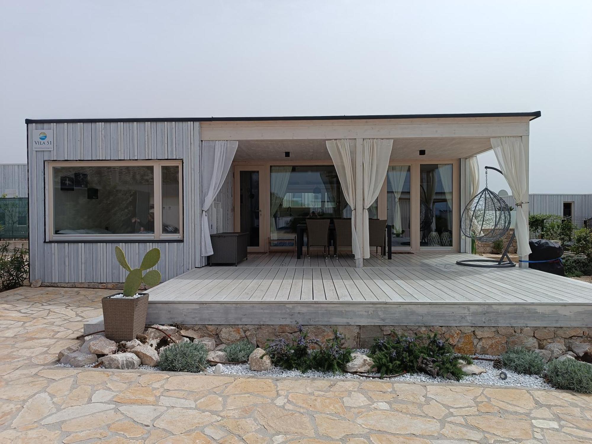 Buqez Resort, Vila 51 Drage Exterior photo